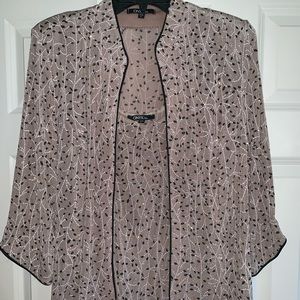 Elegant blouse and jacket for any special occasion